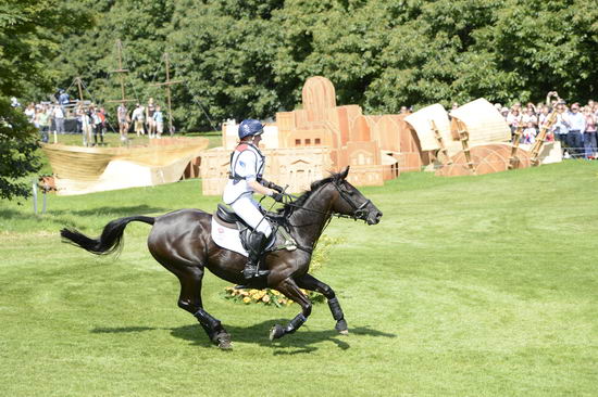 Olympics-EV-XC-7-30-12-4366-NicolaWilson-OppositionBuzz-GBR-DDeRosaPhoto