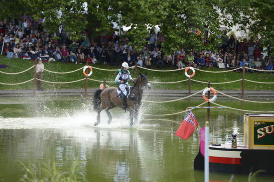 Olympics-EV-XC-7-30-12-5615-LucindaFredericks-FlyingFinish-AUS-DDeRosaPhoto