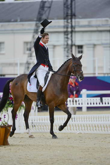 Olympics-EV-DRE-7-29-12-3753-WilliamFox-Pitt-Lionheart-GBR-DDeRosaPhoto