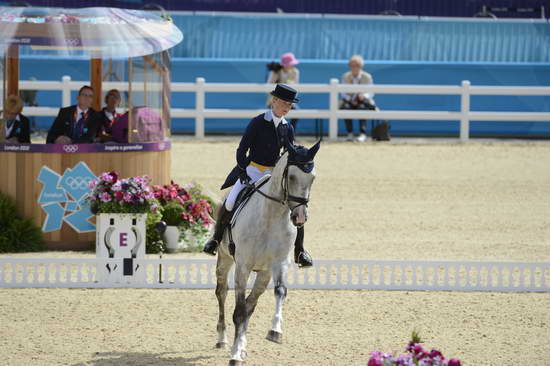 Olympics-EV-DRE-7-29-12-2971-SaraAlgotssonOstholt-Wega-SWE-DDeRosaPhoto