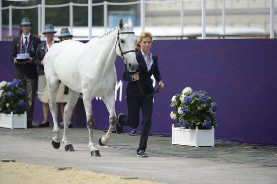 Olympics-EVJg-7-27-12-0585-VittoriaPanizzon-BoroughPennyz-ITA-DDeRosaPhoto
