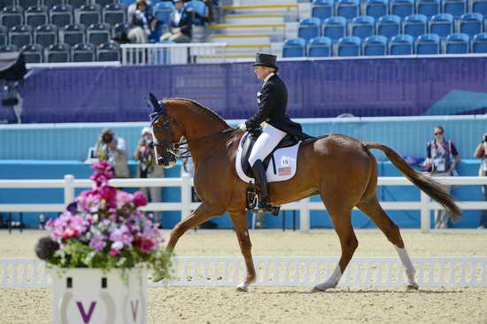 Olympics-EV-DRE-7-28-12-2093-KarenOConnor-MrMedicott-USA-DDeRosaPhoto