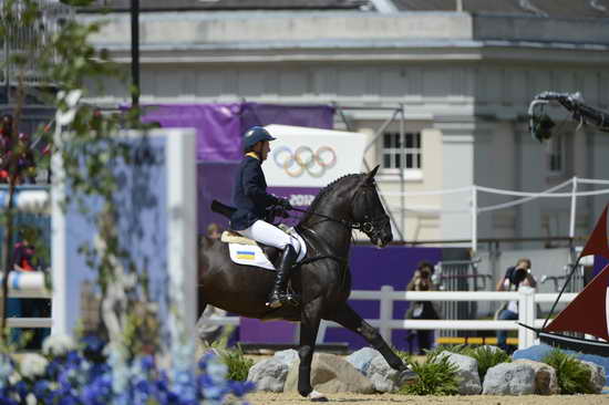 Olympics-SJ-Ind-8-4-12-5412-BjornNagel-NiackDeLAbbaye-UKR-DDeRosaPhoto