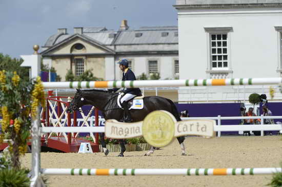 Olympics-SJ-Ind-8-4-12-5435-BjornNagel-NiackDeLAbbaye-UKR-DDeRosaPhoto
