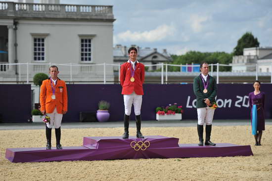 Schroder-Guerdat-OConnor-Olympics-8-8-12-SJ-Ind-Medals-6634-DDeRosaPhoto