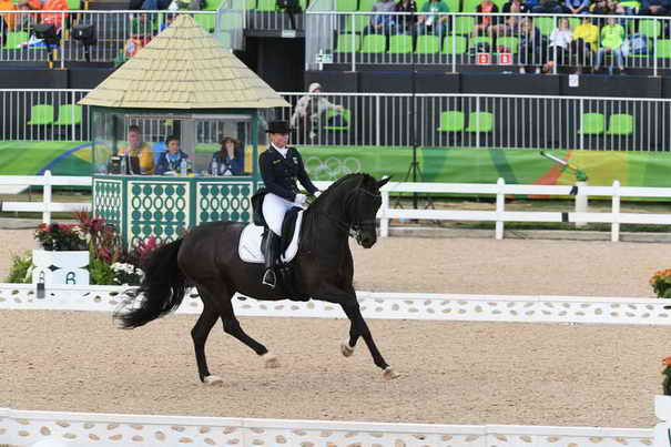 Olympics-DRE-GPS-8-12-16-3259-IsabelWerth-WeihegoldOld-GER-DDeRosaPhoto