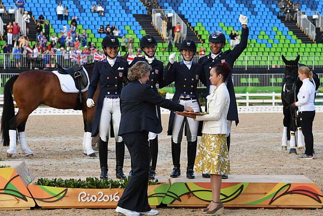 Olympics-DRE-TM-Awards-8-12-16-7293-DDeRosaPhoto