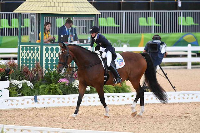 Olympics-DRE-GPS-8-12-16-3153-LauraGraves-Verdades-USA-DDeRosaPhoto
