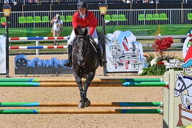 Olympics-RIO-SJ-1stQuall-8-14-16-7499-BeezieMadden-CortesC-USA-DDeRosaPhoto