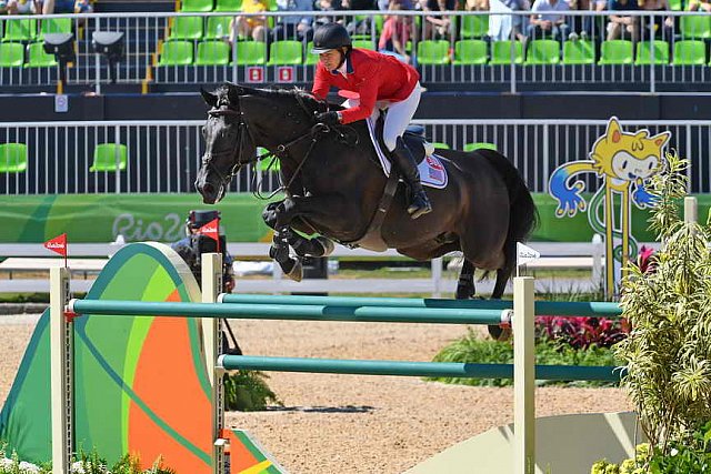 Olympics-RIO-SJ-1stQuall-8-14-16-7566-BeezieMadden-CortesC-USA-DDeRosaPhoto