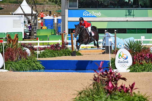 Olympics-RIO-SJ-2ndQual-Rnd1TM-8-16-16-4925-BeezieMadden-CortesC-USA-DDeRosaPhoto