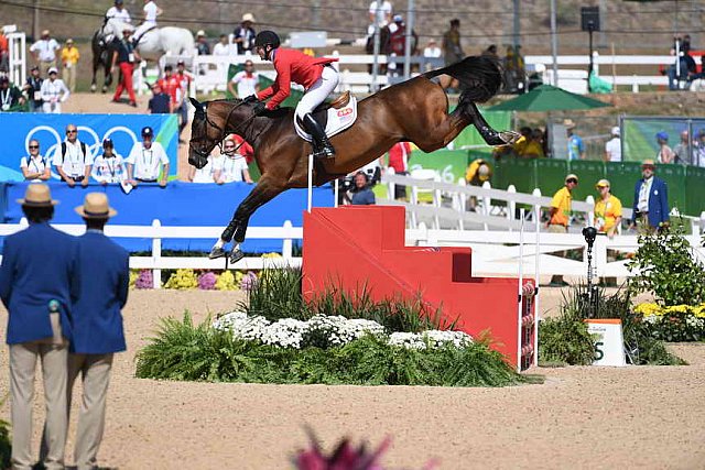 Olympics-RIO-SJ-2ndQual-Rnd1TM-8-16-16-4131-McLainWard-Azur-USA-DDeRosaPhoto