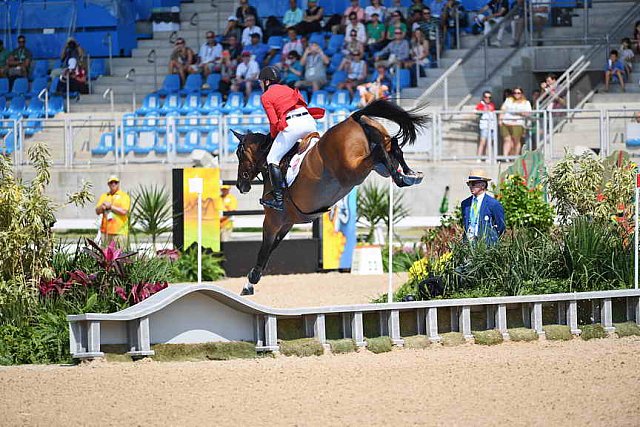 Olympics-SJ-4thQual-A-Rnd3-Ind-8-19-16-9908-McLainWard-Azur-USA-DDeRosaPhoto