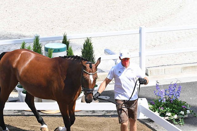 OLY-2020-DRESSAGE-JOG-7-24-21-0759-106-C SCHUMACH C-TE QUIERO SF-AUT-DDEROSAPHOTO