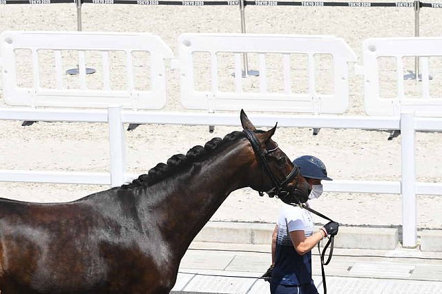 OLY-2020-DRESSAGE-JOG-7-24-21-0957-130-MORGAN BARBANCON-SIR DONNERHALL II OLD-FRA-DDEROSAPHOTO