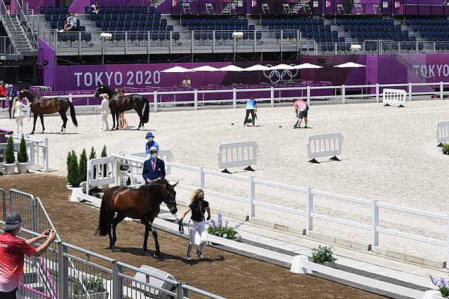 OLY-2020-DRESSAGE-JOG-7-24-21-1234-155-MARIA CAETANO-FENIX DE TINEO-POR-DDEROSAPHOTO