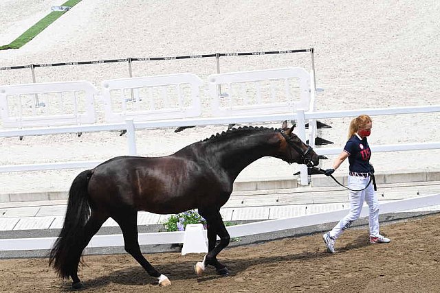 OLY-2020-DRESSAGE-JOG-7-24-21-1489-173-SABINE SCHUT-KERY-SANCEO-USA-DDEROSAPHOTO