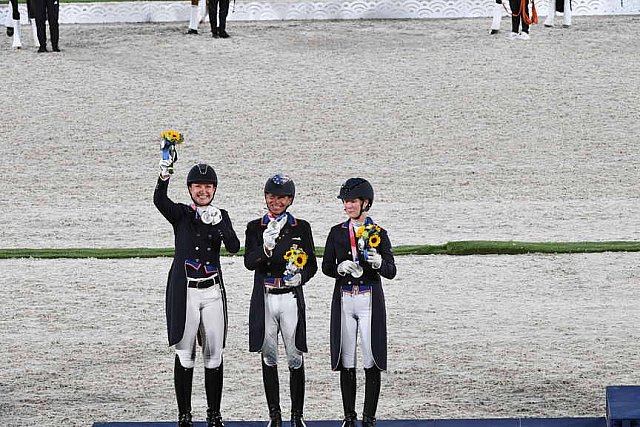 OLY-2020-DRESSAGE-GP SPECIAL AWARDS-7-27-21-6955-DDEROSAPHOTO