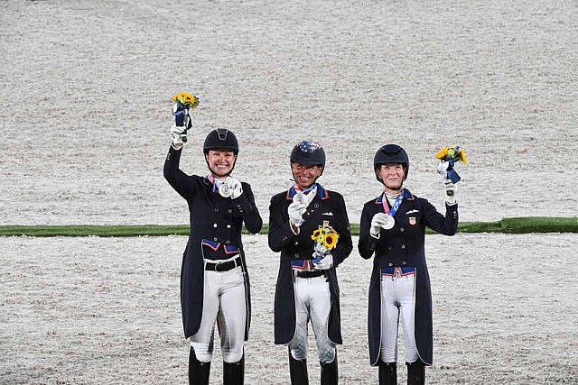 OLY-2020-DRESSAGE-GP SPECIAL AWARDS-7-27-21-6958-DDEROSAPHOTO