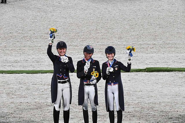 OLY-2020-DRESSAGE-GP SPECIAL AWARDS-7-27-21-6979-DDEROSAPHOTO