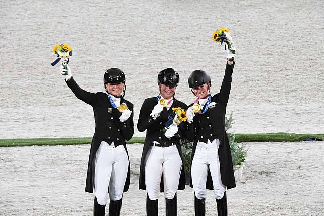 OLY-2020-DRESSAGE-GP SPECIAL AWARDS-7-27-21-7014-DDEROSAPHOTO