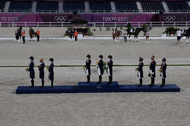 OLY-2020-DRESSAGE-GP SPECIAL AWARDS-7-27-21-4962-DDEROSAPHOTO