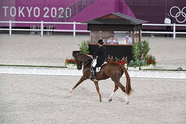 OLY-2020-DRESSAGE-GP FREESTYLE-7-28-21-9167-140-ISABELL WERTH-BELLA ROSE 2-GER-DDEROSAPHOTO
