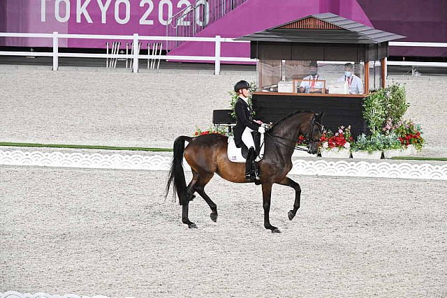 OLY-2020-DRESSAGE-GP FREESTYLE-7-28-21-8931-139-JESSICA VON BREDOW-WERNDL-TSF DALERA-GER-DDEROSAPHOTO