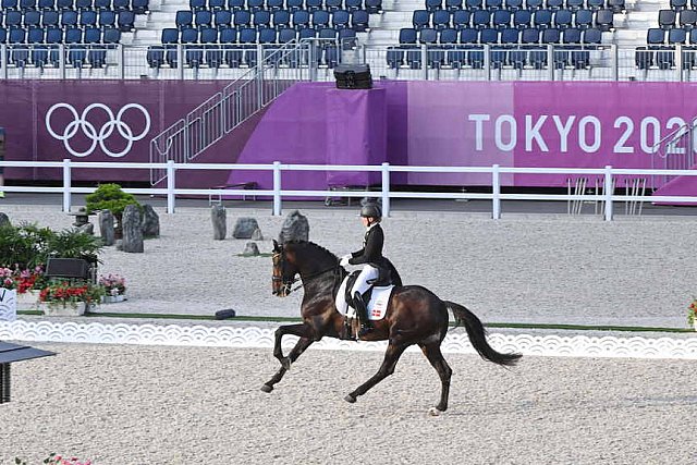 OLY-2020-DRESSAGE-GP FREESTYLE-7-28-21-7505-121-NANNA SKODBORG MERRALD-ZACK-DEN-DDEROSAPHOTO