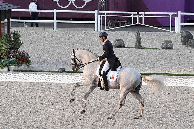 OLY-2020-DRESSAGE-GP FREESTYLE-7-28-21-7770-158-RODRIGO TORRES-FOGOSO-POR-DDEROSAPHOTO