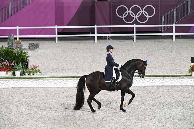 OLY-2020-DRESSAGE-GP FREESTYLE-7-28-21-DSC 8341-173-SABINE SCHUT-KERY-SANCEO-USA-DDEROSAPHOTO