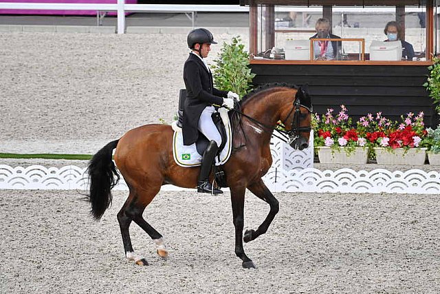 OLY-2020-DRESSAGE-GP DAY1-7-24-21-1746-112-JOAO VICTOR MARCARI OLIVA-ESCORAL-BRA-DDEROSAPHOTO