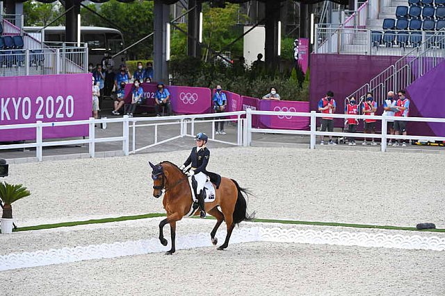 OLY-2020-DRESSAGE-GP DAY1-7-24-21-2738-101-MARY HANNA-CALANTA-AUS-DDEROSAPHOTO