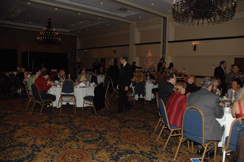 PCLI-12-1-11-HolidayShow-101-DDeRosaPhoto