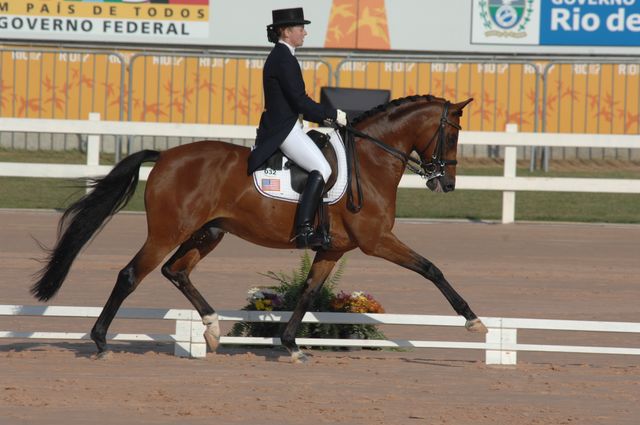 115-PanAmRio-KatherinePoulin-Neff-BrilliantToo-7-15-07-DeRosaPhoto.jpg