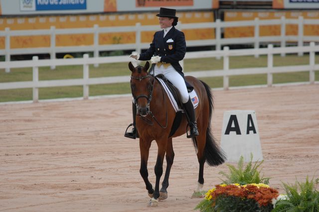 175-PanAmRio-KatherinePoulin-Neff-BrilliantToo-USA-7-18-07-DeRosaPhoto.jpg