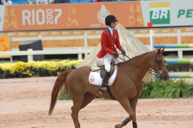 923-Horsesdaily-LauraChapot-LittleBigMan-PanAmRio-7-27-07-DeRosaPhoto.jpg