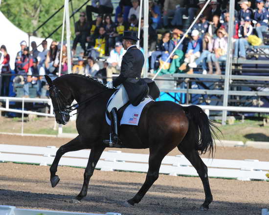 PanAmGames-MX-10-16-11-2890-CesarParra-Grandioso-DDeRosaPhoto.JPG
