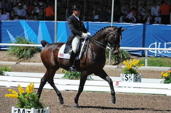 PanAmGames-MX-10-17-11-8370-CesarParra-Grandioso-USA-DDeRosaPhoto.JPG