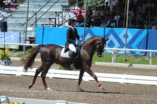 PanAmGames-MX-10-17-11-8348-IvonneLososDeMuniz-DondoloMarismas-DOM-DDeRosaPhoto.JPG