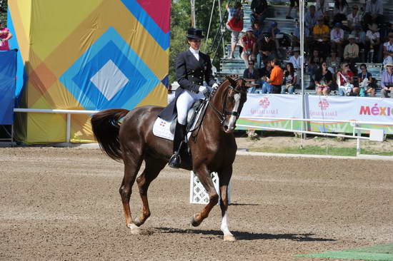 PanAmGames1-MX-10-19-11-DSC_9663-DRE-IND-IvonneLososDeMuniz-DondoloMarismas-DOM-DDeRosaPhoto.JPG
