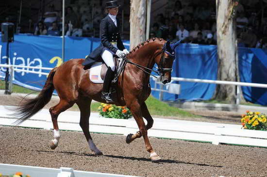 PanAmGames-MX-10-16-11-4848-HeatherBlitz-Paragon-DDeRosaPhoto.JPG
