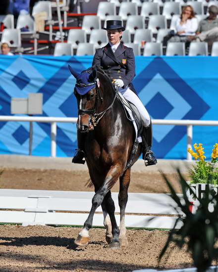 PanAmGames-MX-10-16-11-3796-MarisaFesterling-BigTyme-DDeRosaPhoto.JPG