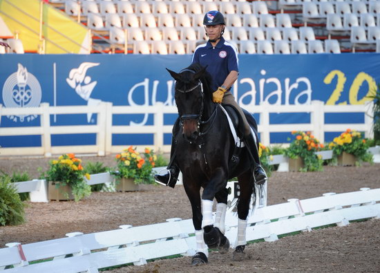 PanAmGames-MX-10-15-11-5214-SteffenPeters-WeltonsMagic-DDeRosaPhoto.JPG