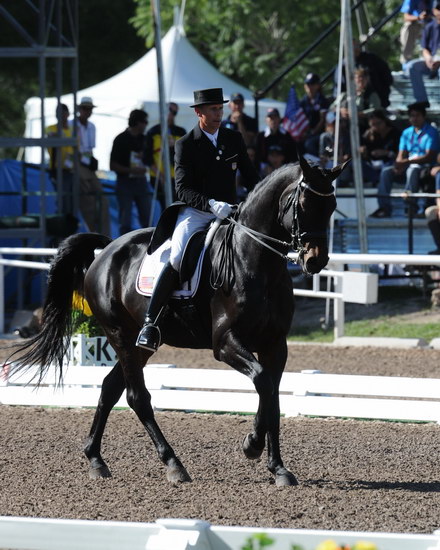 PanAmGames-MX-10-16-11-5856-SteffenPeters-WeltonsMagic-DDeRosaPhoto.JPG
