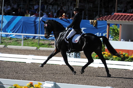 PanAmGames-MX-10-16-11-5894-SteffenPeters-WeltonsMagic-DDeRosaPhoto.JPG