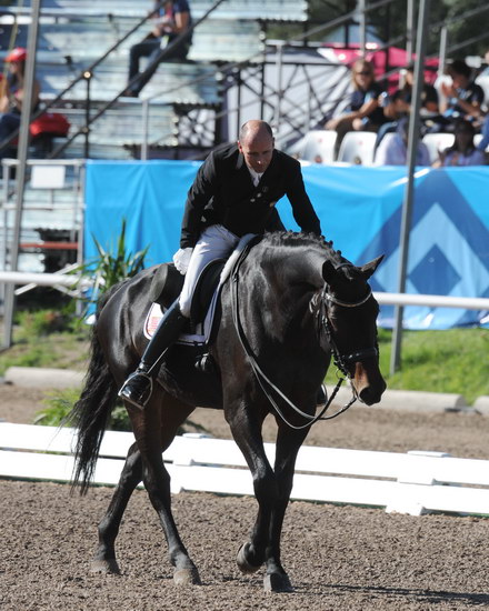 PanAmGames-MX-10-16-11-6045-SteffenPeters-WeltonsMagic-DDeRosaPhoto.JPG