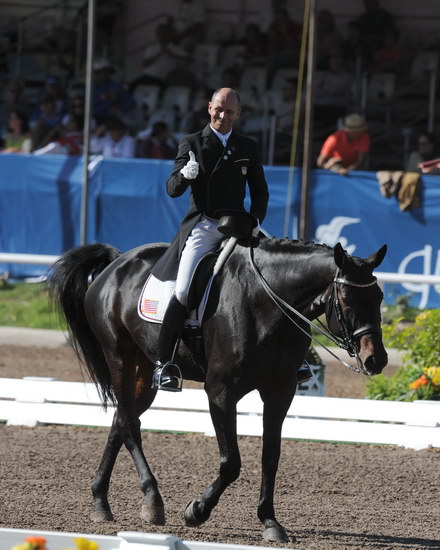 PanAmGames-MX-10-16-11-6051-SteffenPeters-WeltonsMagic-DDeRosaPhoto.JPG
