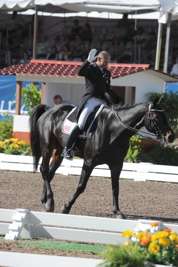 PanAmGames-MX-10-16-11-6055-SteffenPeters-WeltonsMagic-DDeRosaPhoto.JPG