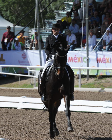 PanAmGames-MX-10-17-11-8822-SteffenPeters-WeltinosMagic-USA-DDeRosaPhoto.JPG